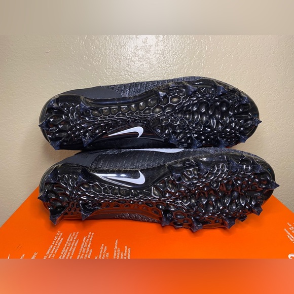 NEW Nike Alpha Menace Elite 2 “Black” Football Cleats
- Size 12 for Men. main image 3